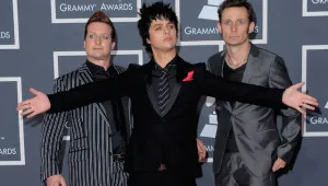 Green Day въвеждат Guns N' Roses в Залата на славата на рокендрола