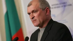 Димитър Главчев: Цецка Цачева ми предложи помощта си