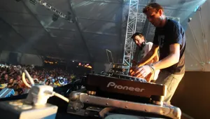 Groove Armada, Breakage и Mickey Moonlight идват за Elevation!