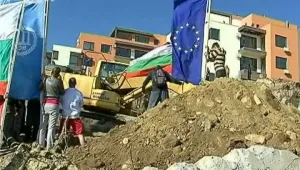 Бой между студенти и строители за парцел край Несебър