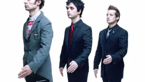 Green Day вадят три албума