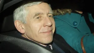 Бивш британски външен министър съдействал на службите на Кадафи?