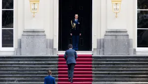 Холандия без правителство