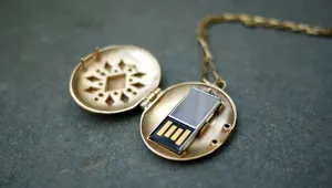USB огърлицата