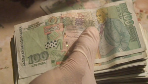 Объркващи условия и подвеждаща информация: Проверяват компаниите за бързи кредити