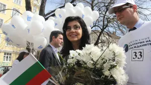 Кунева за Борисов: Когато човек е прост и страхлив, става арогантен