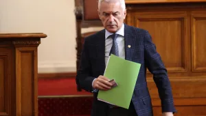 Сидеров се регистрира за евроизборите и възкликна: „Атака” не иска ЕС