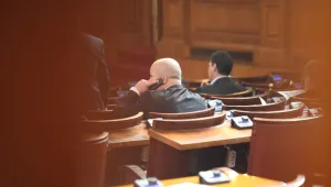 БСП не обещава присъствие за дебат по вота на недоверие преди изборите