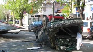 Един човек е загинал, а 18 са ранени при катастрофи