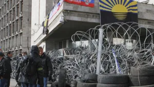 Сепаратисти превзеха регионалната администрация в Луганск