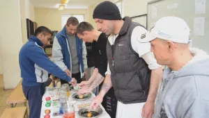 Лишени от свобода в състезание за боядисване на яйца
