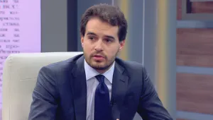 Антони Тренчев: Единственият приоритет на правителството е да си изкара мандата