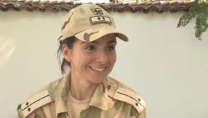 Лейт. Славена Желязкова – първата жена командир на наши военни в Афганистан