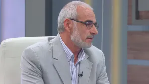 Али Хайредин: Двете ми съпруги ми помагат да не се радикализам