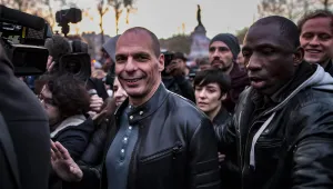 Варуфакис подкрепи протестите във Франция