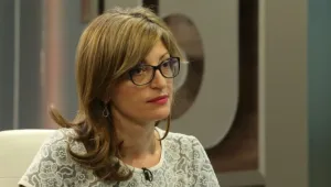 Екатерина Захариева: Стига сме си клатили държавата