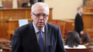 Депутатите ще почиват 12 дни по Великден 