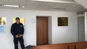 Арестуваха осем души от Фонда за лечение на деца в чужбина, сред тях е и шефът му 