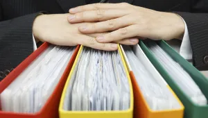 Властите в Гърция започват проверки за фирми с фалшива регистрация в България 