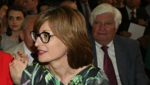 И Екатерина Захариева попита ВКС за вината на пешеходците, жертви на инциденти