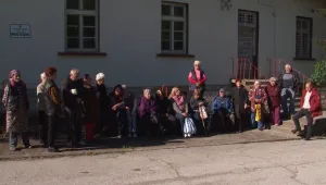 Врачанско село се вдигна на протест в защита на кмета си