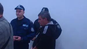 Оставиха в ареста шофьора, блъснал майка с дете на пешеходна пътека