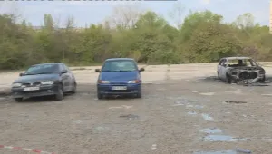 Няколко автомобила изгоряха на паркинг в „Овча купел”