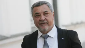 Валери Симеонов за скандала с нацисткия поздрав: Това е атака срещу кабинета