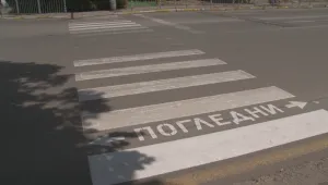 Нови зебри във Враца: От няколко дни на пешеходците им се налага да четат, преди да пресекат