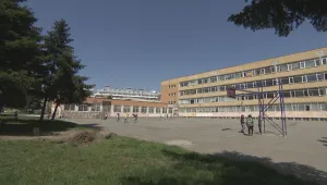 Ротвайлер нахапа дете в двора на столично училище
