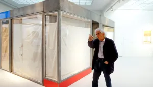 В Цюрих откриха изложба, посветена на творчеството на скулптора Кристо