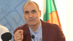 Цветан Цветанов към президента: Не сме в политиката, за да водим махленски дебати