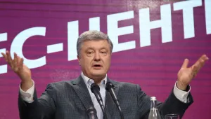 Украйна разследва Петро Порошенко за държавна измяна