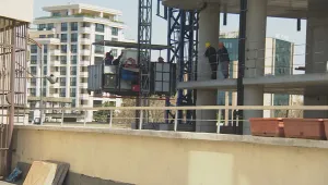 В понеделник ДНСК връчва заповедта за спиране на строежа на „Златен век”