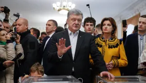 Порошенко: Гласувайте с ума си, това не е смешно 