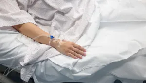 Жена се събуди след 27 години в кома