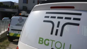 Тежкотоварните автомобили ще заплащат тол такси за 6 хил. км от пътната мрежа