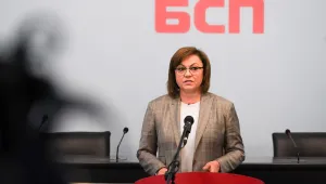Нинова към Борисов: Четири години плащате на хора да разбият БСП отвътре