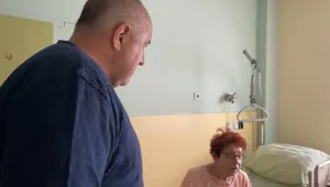 Борисов към пациенти в болницата: Имам общо 5 операции, вие колко имате? (ВИДЕО)