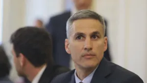 Отстраняването от БНБ: ВАС образува и насрочи дело по жалба на Андрей Гюров
