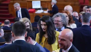 Вече е факт: Лена Бориславова подаде заявление за напускане на НС