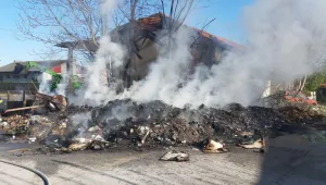 Пожар близо до стопанска постройка притесни жители на Пловдив