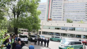 ВМА вече има електрически бусове за превоз на пациенти на диализно лечение (СНИМКИ)