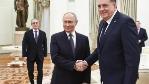 Додик напусна правителствената сграда на Република Сръбска, полицията е разположена из Източно Сараево