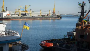 Украйна задържа чуждестранен кораб във водите си - изнасял крадено зърно