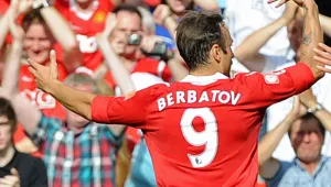Избраха Бербатов за играч на месец септември 