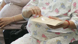 Подкрепяте ли узаконяването на сурогатното майчинство?