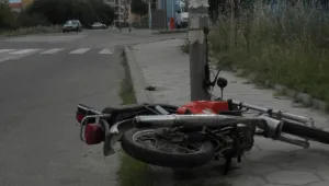 Несъобразена скорост погуби двама в Бургаско
