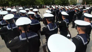Военноморското училище раздава дипломи на 170 випускници 