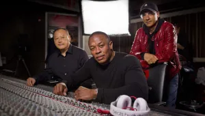 Dr. Dre продаде 51% от комапнията си 